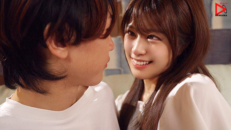 『巨乳』 お互いの勘違いで自然消滅した元カノと7年越しの再会、僕達は時...