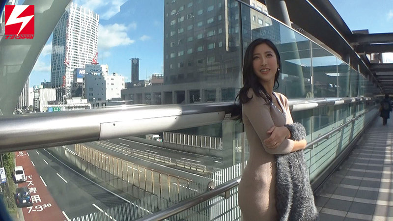 『巨乳』 パンデミックで海外から緊急帰国！！ 「ご飯とかいいから早くチ...