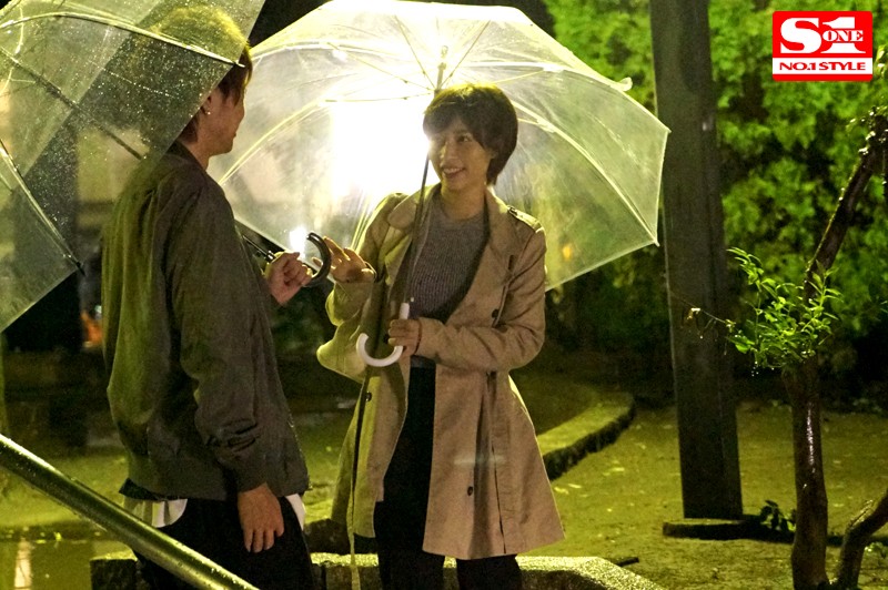 『巨乳』 盗撮リアルドキュメント！ 密着42日、奥田咲のプライベートを...