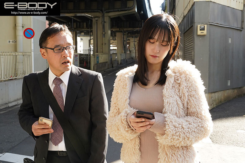 『巨乳』 担当のグラドルが生意気なので酔わせて相部屋に…Hcup神乳を...