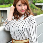 『巨乳』 【本物浮気映像】結婚3年目2才の子供がいるのに浮気する奥さん33歳。ママ活サイトで選んだ好み男達に生ちんぽで突かれて歓喜のアクメ。たっぷり種付けされる【個人撮影】 【FANZA】