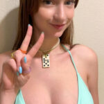 『巨乳』 ロスでナンパした美ボディ美少女がお金のために日本のキモおじさんとAVデビュー メラニー（19） 【FANZA】