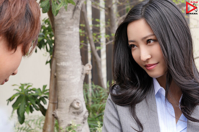 『巨乳』 出張先で女上司から精力剤を盛られて毎日キメセク 金玉カラッポ...