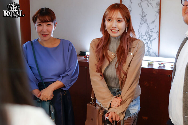 『巨乳』 スレンダー巨乳の義姉の誘惑に蝕まれ、快楽堕ちしていく兄妹。 ...