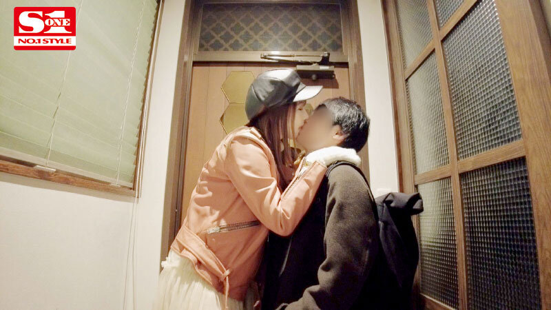 『巨乳』 ガチ二人きり！！三上悠亜から20時間犯●れ続ける都内某所でリ...