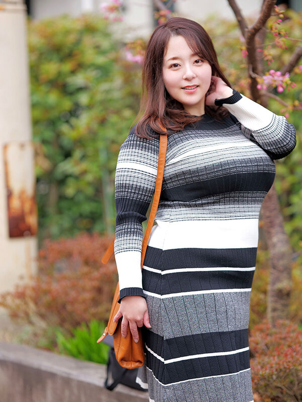 『巨乳』 欲求不満の J-cup 最高級熟成肉の人妻に媚薬飲ませたら痴...