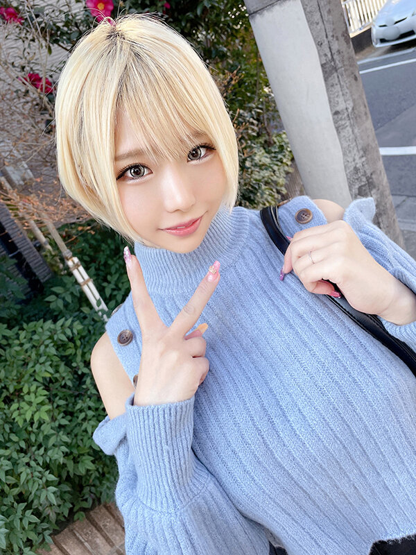 『巨乳』 【パツキンギャル妻襲来！！】メチャシコ巨乳巨尻肉感人妻28歳...