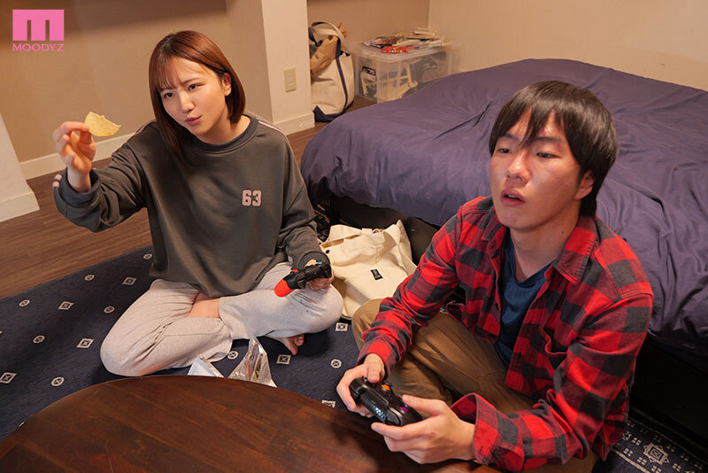 『巨乳』 男友達みたいなあずが急に女らしくなったと思ったらまさかチャラ...