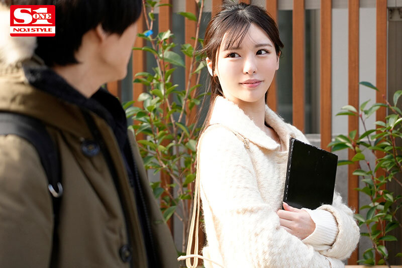 『巨乳』 押せば100％ヤレそうな優しいピアノ講師との密着マンツーレッ...