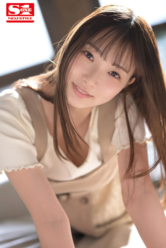 『巨乳』 今、いちばん抱きたい現役女子大生’結月りあ’生まれて初めて味...