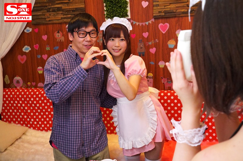 『巨乳』 リピート率120％！巷でウワサのヤレるメイド喫茶へようこそ！...