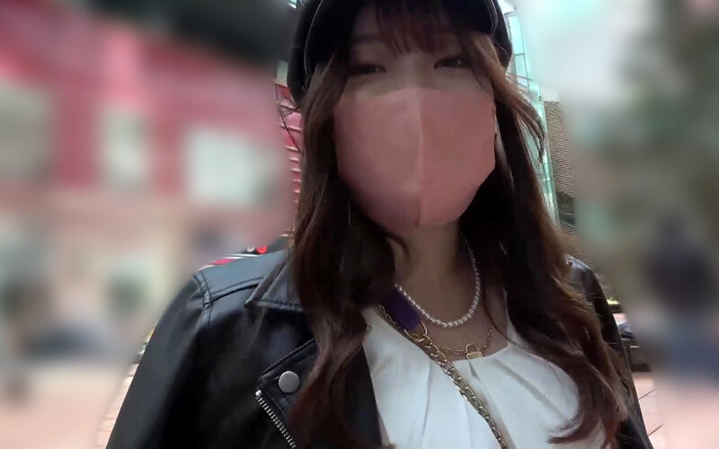 『巨乳』 爆発奥さん 男を欲情させるためだけに生まれてきた超ド級セレブ...