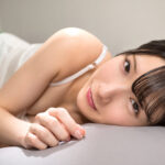 『巨乳』 【VR】昼過ぎに起きてダラダラとエロいことするだけの幸せな日曜日 宮西ひかる 【FANZA】