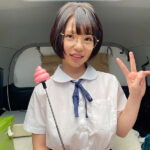 『巨乳』 【VR】真夏の炎天下の狭い車内で汗だくになって肉食系カーセックスしまくりました 初愛ねんね ～メガネっ娘・汗だっくだくでおっぱいぐっちゃぐちゃ編～ 【FANZA】