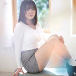 『巨乳』 こんな子初めて！ 純真Hcup現役女子大生 19歳AVデビュー 天然剛毛ヘアーを濡らし早漏マ●コで痙攣白目イキ 露梨あやせ 【FANZA】