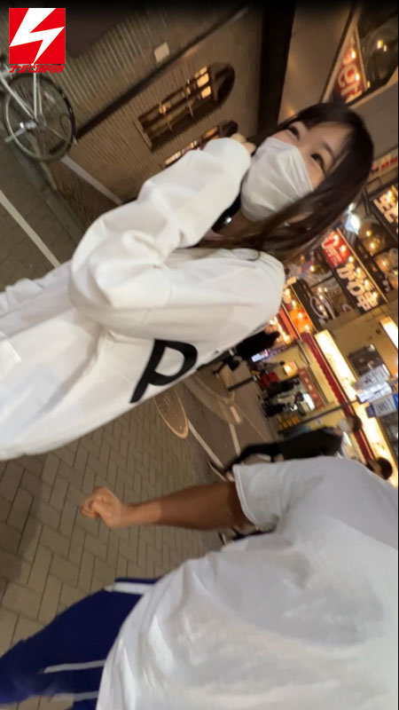 『巨乳』 ［SEX動画・初流出］ 超神乳Gカップの裏アカマスク女子とハ...