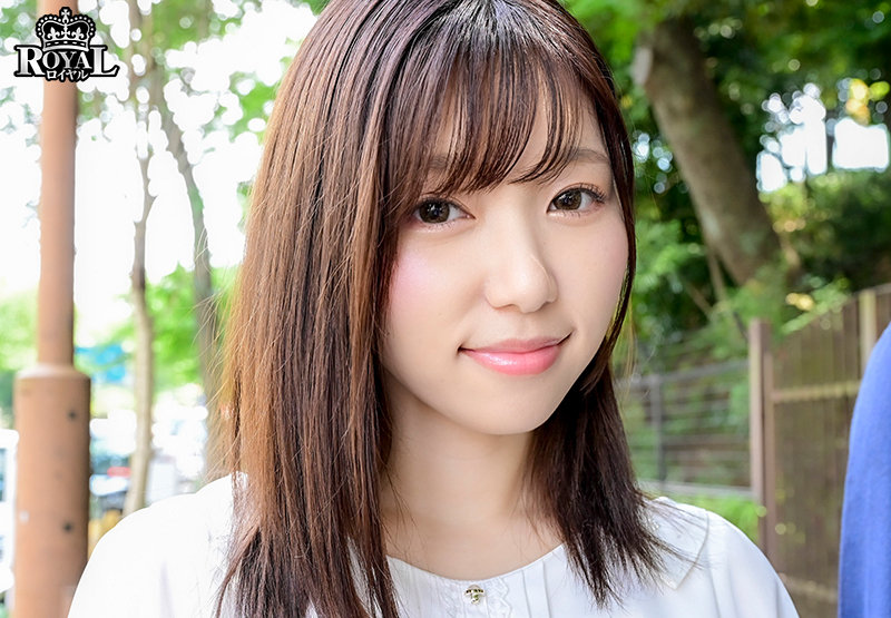 『巨乳』 無防備すぎる巨乳妹と目のやり場のないメチャ狭ワンルーム同居性...