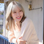 『巨乳』 覗きの罰は痴女サド搾精10発！？隣の巨乳ギャルお姉さんの射精ペットになった僕。 百永さりな 【FANZA】