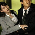 『巨乳』 終電を逃した僕を泊めてくれたデカパイ同僚… ノーブラ部屋着から弾け出たおっぱいブルンに我慢できず夜明けまでヤリまくった！ 吉根ゆりあ 【FANZA】