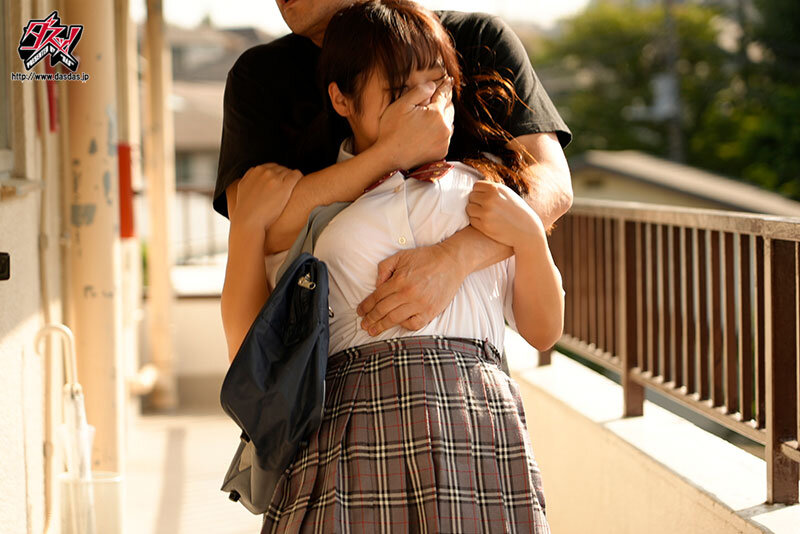 『巨乳』 二週間ゴミ部屋監禁された巨乳彼女は、中年ニートと歪んだ恋に堕...