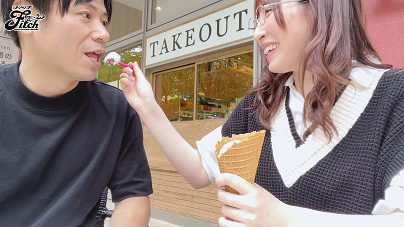 『巨乳』 脱がせたら凄かった！会社の後輩の加奈ちゃんはオホ声でイキまく...