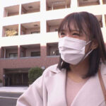 『巨乳』 ウブだった‘小倉七海’ちゃんと久しぶりに再会したら… 昼間から朝が焼けるまで幼馴染の僕を笑顔でイチャつき責めてくる小悪魔になっていた。 【FANZA】