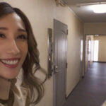 『巨乳』 ドM男クン宅にロケットおっぱい突撃！ 追撃パイズリ骨抜きSEX！ 「最後の一滴まで搾り取っちゃうぞ」 JULIA 【FANZA】