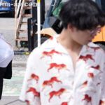 『巨乳』 この大きな『任務（ミッション）』にはデカすぎる―。 Mcupに妨げられて潜入‘不能’…。人妻潜入捜査官 電信柱からハミ出てしまう悩ましき爆乳―。 叶愛 【FANZA】