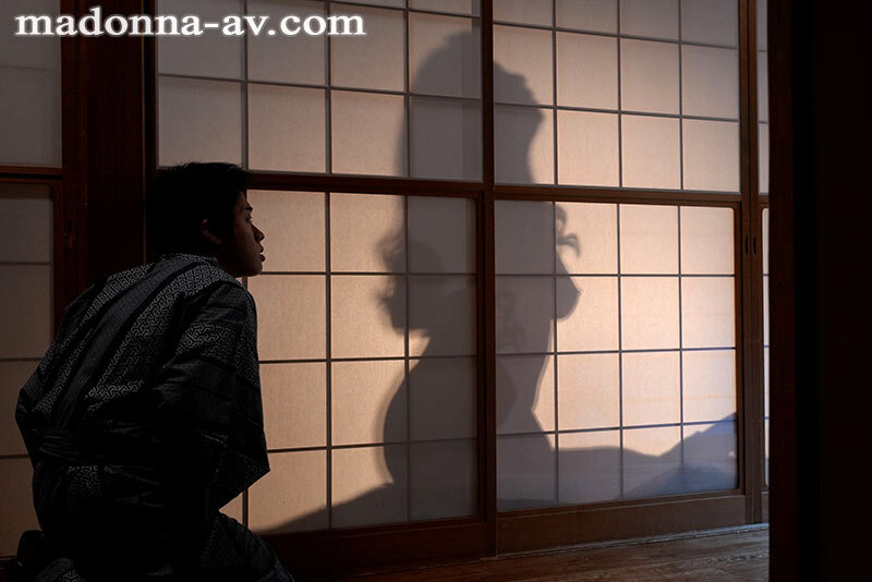 『巨乳』 毎晩旦那とヤリまくる絶倫叔母と一泊二日の搾精旅行 ヌカれまく...