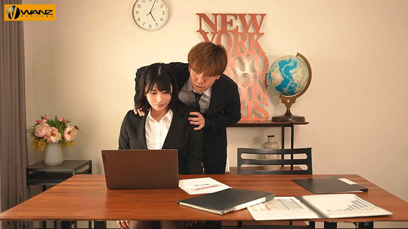 『巨乳』 終電を逃した地味巨乳の後輩を連れ込みヤルつもりが…ほろ酔いで...