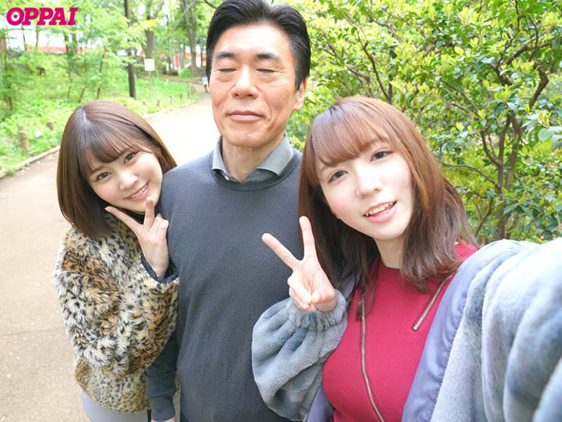 『巨乳』 え、こんな場所で挟み撃ち！？声が出せない状況で強●射精・男潮...