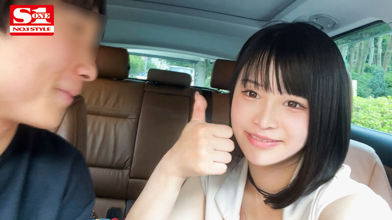 『巨乳』 「興奮してきたからココでやっちゃお」 公園でも店内でも車中で...