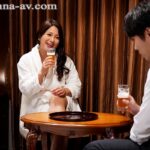 『巨乳』 出張先のビジネスホテルでずっと憧れていた女上司とまさかまさかの相部屋宿泊 一色桃子 【FANZA】