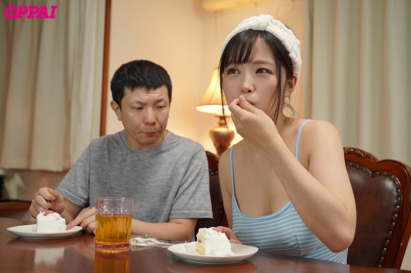 『巨乳』 僕を子供扱いするイトコのお姉ちゃん！！ 無防備おっぱい全開で...