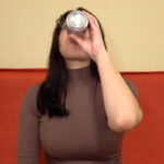 『巨乳』 クールな巨乳エステティシャン…中身は超インドアオタクおねえさん 性感マッサージと凄チ●ポで徹底的にイカされ半泣きに… 【FANZA】