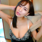 『巨乳』 巨乳人妻温泉デート 剛毛ま○こ性欲強め美人妻 莉子29歳 【FANZA】