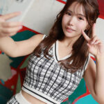 『巨乳』 美容系のPR案件も来る細身巨乳キラキライ●スタグラマーお嬢様の全く映えない本気イキ連発 AVデビュー 涼風うい 【FANZA】