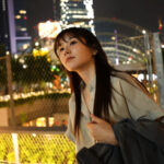 『巨乳』 昔からの気軽に話せる女友達が会社では上司からも部下からも仕事ができる女だと思われていて、たまには弱さをみせたいのにと愚痴をこぼすので、 居酒屋とバッティングセンターデートに付き合ったら、なんか盛り上がっちゃって終電逃してラブホにお泊り 明日の朝… 五日市芽依 【FANZA】