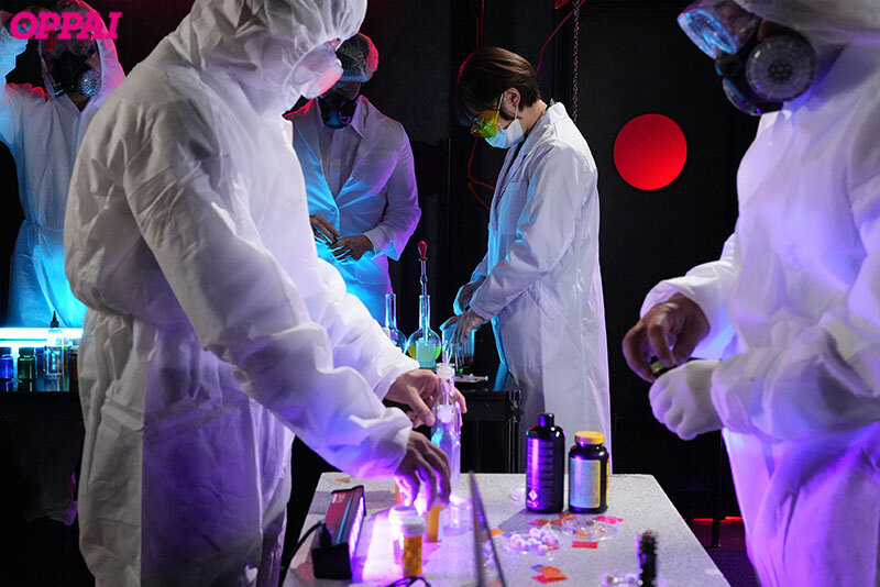 『巨乳』 Gcupおっぱい媚薬アクメ拷問 違法製薬工場に潜入し囚われた...