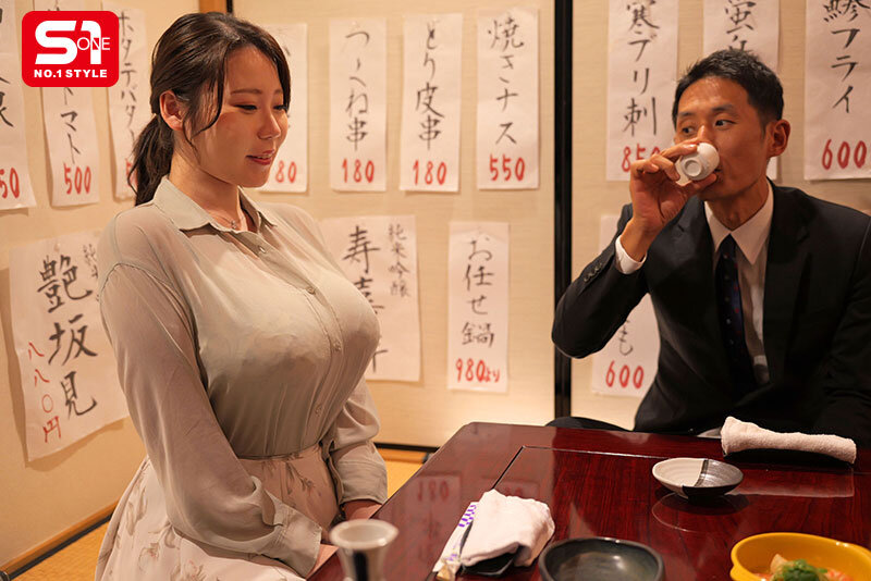 『巨乳』 混み合った終電― 酔って緩い感じのOL― 偶然に触れたKカッ...