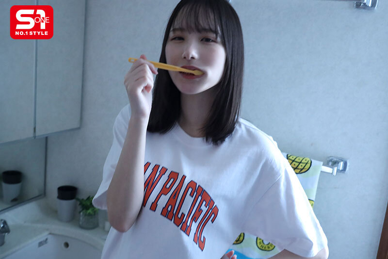 『巨乳』 ヤリサーの男達に雑に寝取られといてピースなんかすんなよ… 僕...