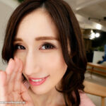 『巨乳』 友達の巨乳お母さんが淫語で鼓膜を犯しながらこっそり中出しを誘惑 JULIA 【FANZA】