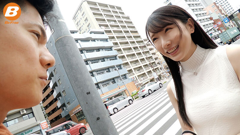 『巨乳』 結婚しているなんて知らなかった。バイト先で出会った彼女は『人...