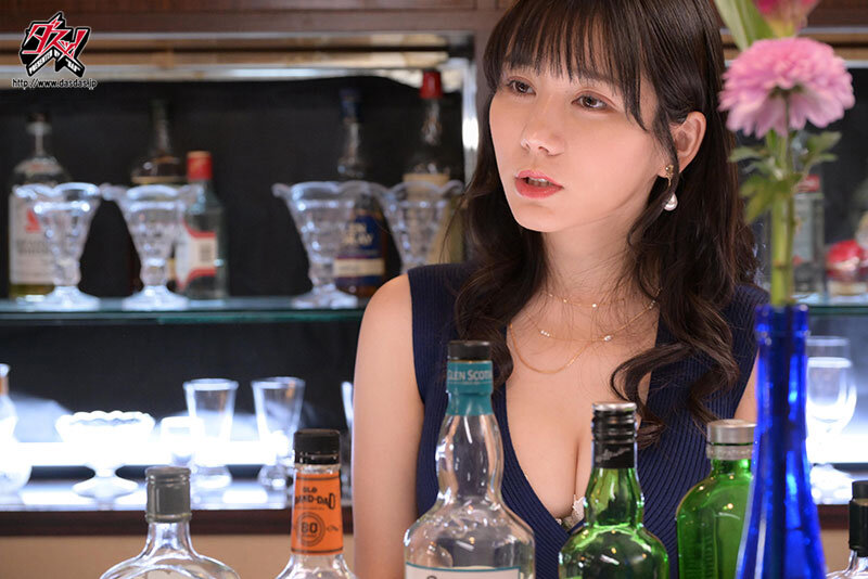 『巨乳』 ハメタイ時に即ヤる女！毎分毎秒むム～んと欲情！ジュっぽし鬼ス...