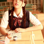 『巨乳』 エロ漫画研究部 作画資料のために地味メガネ巨乳部員に肉棒モデルとして中出し精子ぶりゅぶりゅ逆流するほどスケベ研究された担任教師の僕 夕美しおん 【FANZA】