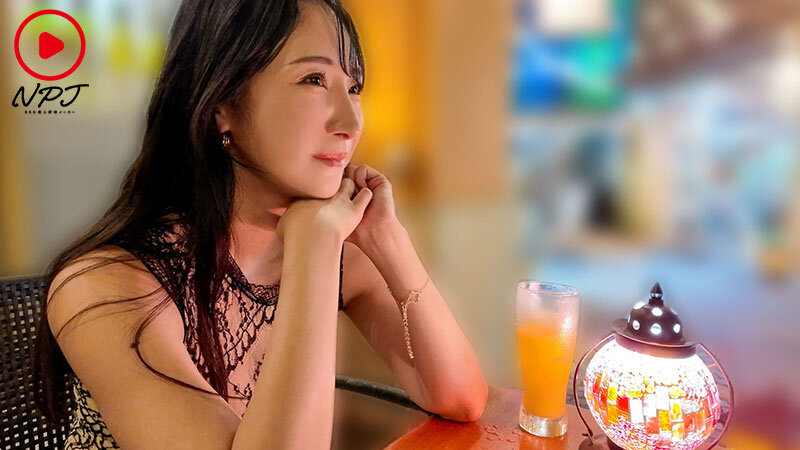 『巨乳』 某高級ラウンジNo.1の超イイ女とハメたい 高級レストランで...