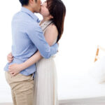 『巨乳』 丸の内某有名企業で働く定時で帰る刺激が欲しい巨乳OL はじめてのナマ中出し 丸の内OL レイ 美澄玲衣 【FANZA】