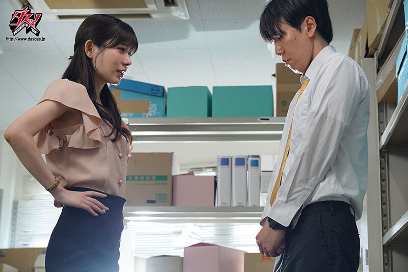 『巨乳』 人格スワッピング！？ ゴミクズ上司が憑依した私のカラダ。元に...