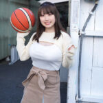 『巨乳』 生きてるだけでエンターテイメント！エッチも超好き！！ 常に笑顔のハイテンションJcupカフェ店員さんがセクシー女優になりたくて笑い声が喘ぎ声に変わる潮吹きまくりイキまくりAVデビュー！！ 水原みその 【FANZA】