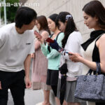 『巨乳』 街角に妻を1時間立たせてみたら… 立ちんぼ。 木村玲衣 【FANZA】